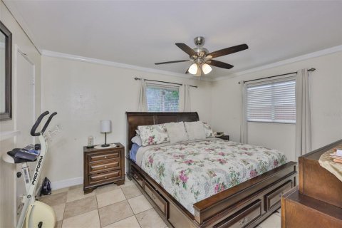 House in Tampa, Florida 3 bedrooms, 80.27 sq.m. № 1893923 - photo 18