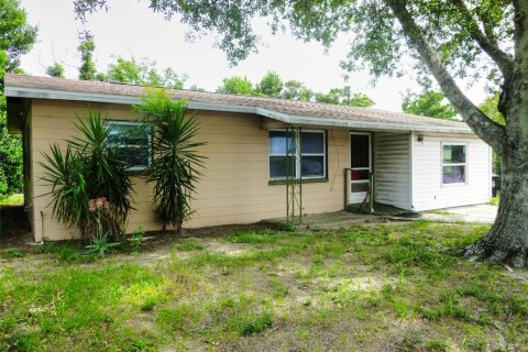 Villa ou maison à Frostproof, Floride 3 chambres, 92.53 m2 № 2239291