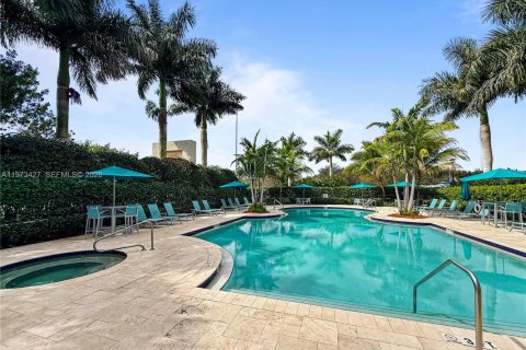 Adosado en venta en Pembroke Pines, Florida, 3 dormitorios, 162.49 m2 № 2033293 - foto 28