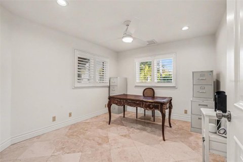 Villa ou maison à vendre à Tierra Verde, Floride: 3 chambres, 270.25 m2 № 2206222 - photo 19