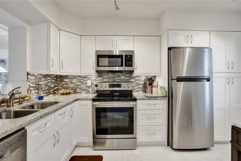 Condominio en venta en Delray Beach, Florida, 2 dormitorios, 106.84 m2 № 1867442 - foto 10
