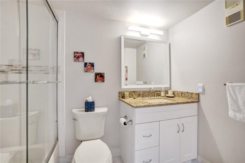 Condominio en venta en Delray Beach, Florida, 2 dormitorios, 106.84 m2 № 1867442 - foto 14