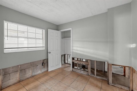 Villa ou maison à vendre à Tampa, Floride: 3 chambres, 111.58 m2 № 2437153 - photo 21