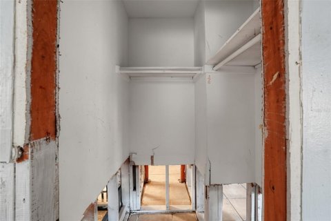 Villa ou maison à vendre à Tampa, Floride: 3 chambres, 111.58 m2 № 2437153 - photo 23
