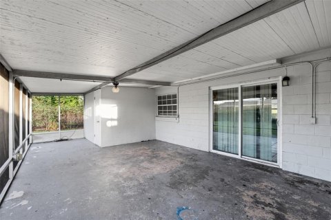 Villa ou maison à vendre à Tampa, Floride: 3 chambres, 111.58 m2 № 2437153 - photo 29
