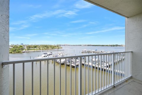 Copropriété à vendre à Daytona Beach, Floride: 2 chambres, 140.47 m2 № 2403128 - photo 8