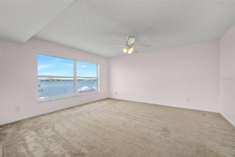 Copropriété à vendre à Daytona Beach, Floride: 2 chambres, 140.47 m2 № 2403128 - photo 19