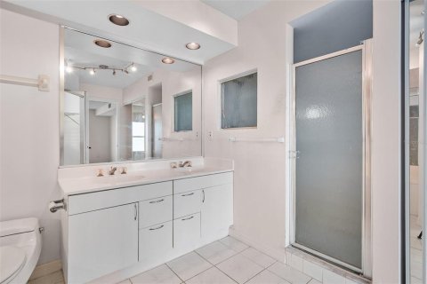Copropriété à vendre à Daytona Beach, Floride: 2 chambres, 140.47 m2 № 2403128 - photo 23