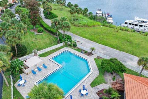 Copropriété à vendre à Daytona Beach, Floride: 2 chambres, 140.47 m2 № 2403128 - photo 3