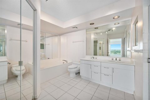 Copropriété à vendre à Daytona Beach, Floride: 2 chambres, 140.47 m2 № 2403128 - photo 21