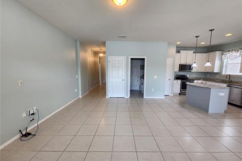 House in Brooksville, Florida 3 bedrooms, 135.82 sq.m. № 2204633 - photo 8