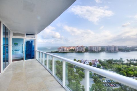 Copropriété à vendre à Miami Beach, Floride: 2 chambres, 147.81 m2 № 1895384 - photo 12