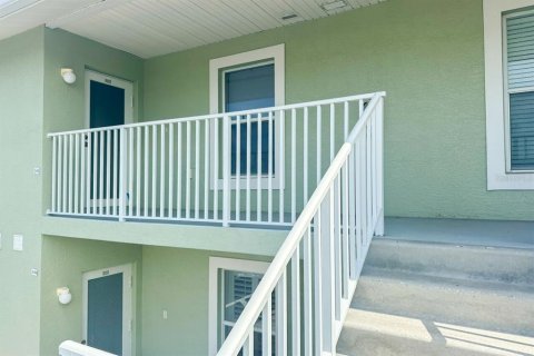 Copropriété à louer à Rotonda, Floride: 2 chambres, 114.27 m2 № 2315139 - photo 2