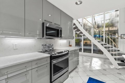 Купить виллу или дом в Сарасота, Флорида 13 комнат, 357.02м2, № 2149582 - фото 22