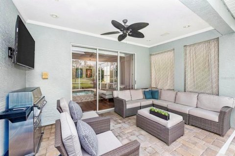 House in Lutz, Florida 4 bedrooms, 215.81 sq.m. № 1631326 - photo 22