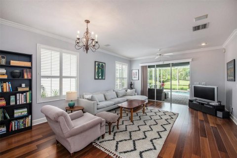 House in Lutz, Florida 4 bedrooms, 215.81 sq.m. № 1631326 - photo 7