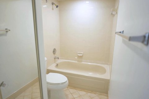 Townhouse in Plantation, Florida 2 bedrooms, 127.46 sq.m. № 2421186 - photo 24