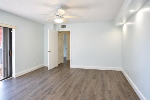 Townhouse in Plantation, Florida 2 bedrooms, 127.46 sq.m. № 2421186 - photo 20