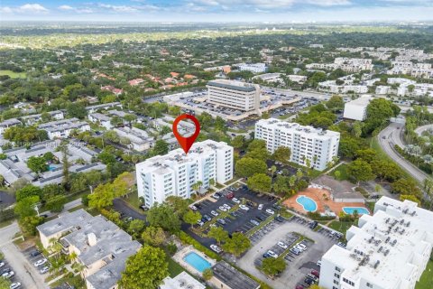 Купить кондоминиум в Майами, Флорида 3 спальни, № 1998657 - фото 26