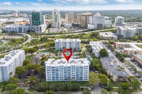 Купить кондоминиум в Майами, Флорида 3 спальни, № 1998657 - фото 22