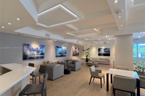 Copropriété à louer à Miami Beach, Floride: 49.24 m2 № 2154857 - photo 3