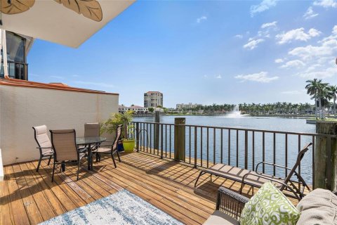 Copropriété à louer à Saint Petersburg, Floride: 2 chambres, 85.01 m2 № 1657775 - photo 15