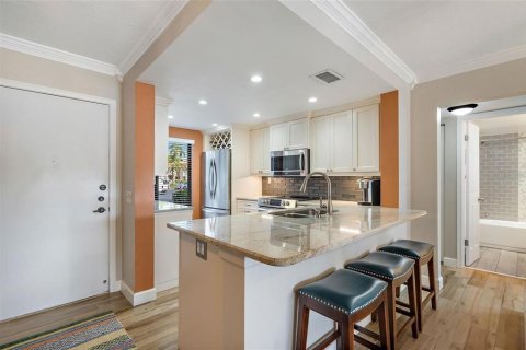 Copropriété à louer à Saint Petersburg, Floride: 2 chambres, 85.01 m2 № 1657775 - photo 8