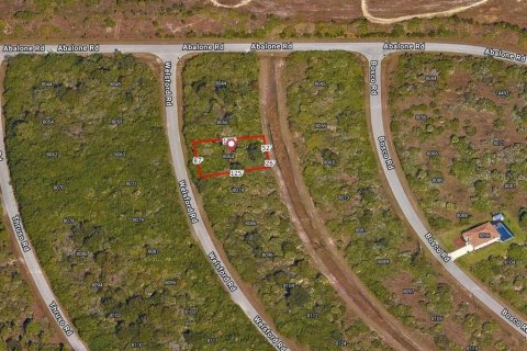Land in Port Charlotte, Florida № 2162453