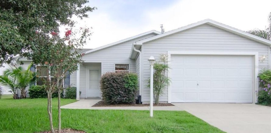 Villa ou maison à The Villages, Floride 3 chambres, 115.2 m2 № 1810293
