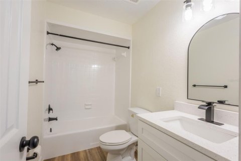 Villa ou maison à vendre à Lakeland, Floride: 4 chambres, 147.06 m2 № 2358466 - photo 24