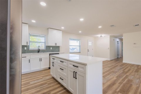 Villa ou maison à vendre à Lakeland, Floride: 4 chambres, 147.06 m2 № 2358466 - photo 13