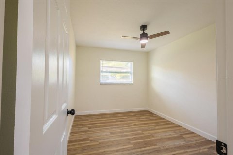 Villa ou maison à vendre à Lakeland, Floride: 4 chambres, 147.06 m2 № 2358466 - photo 23