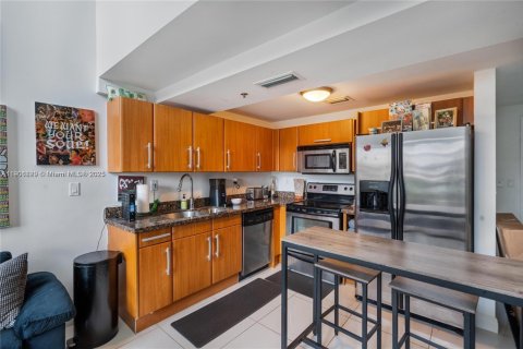 Снять в аренду кондоминиум в Майами-Бич, Флорида 1 спальня, 73.39м2, № 1963262 - фото 7