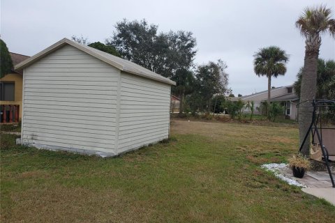 House in Poinciana, Florida 3 bedrooms, 118.45 sq.m. № 245235 - photo 16