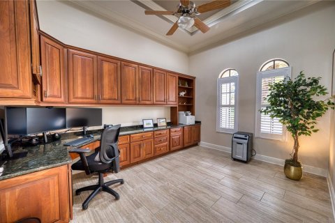Villa ou maison à vendre à Lakewood Ranch, Floride: 5 chambres, 389.54 m2 № 1676972 - photo 29