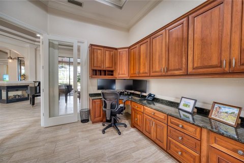 Villa ou maison à vendre à Lakewood Ranch, Floride: 5 chambres, 389.54 m2 № 1676972 - photo 30