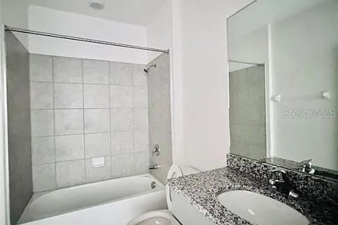 Townhouse in Wesley Chapel, Florida 3 bedrooms, 153.29 sq.m. № 2393550 - photo 22