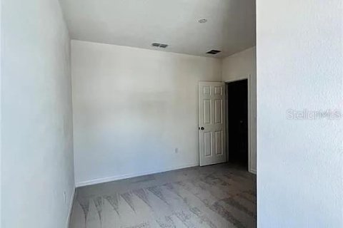 Townhouse in Wesley Chapel, Florida 3 bedrooms, 153.29 sq.m. № 2393550 - photo 17