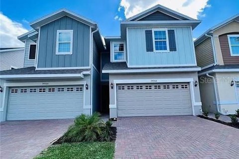 Townhouse in Wesley Chapel, Florida 3 bedrooms, 153.29 sq.m. № 2393550 - photo 2