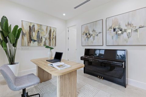 Villa ou maison à vendre à Miami, Floride: 6 chambres, 343.74 m2 № 2008627 - photo 19