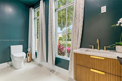 Villa ou maison à vendre à Miami, Floride: 6 chambres, 343.74 m2 № 2008627 - photo 16