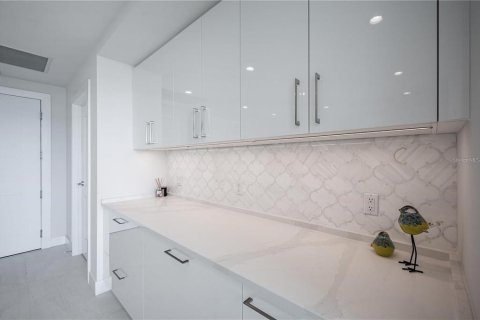 Condo in Saint Petersburg, Florida, 2 bedrooms  № 1745344 - photo 20
