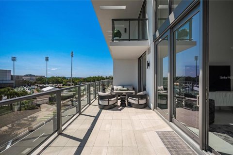 Condominio en alquiler en Saint Petersburg, Florida, 2 dormitorios, 178.28 m2 № 1745344 - foto 11