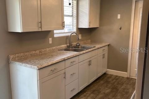 Casa en venta en Palm Bay, Florida, 3 dormitorios, 88.72 m2 № 2144951 - foto 2