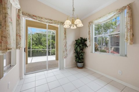 House in Lakewood Ranch, Florida 2 bedrooms, 157.75 sq.m. № 2167189 - photo 4