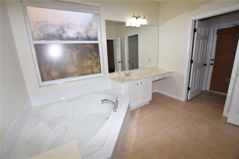 Villa ou maison à louer à Windermere, Floride: 3 chambres, 191.47 m2 № 2434995 - photo 28