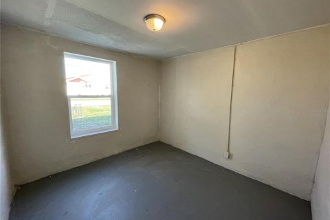 Apartamento en alquiler en Lake Wales, Florida, 2 dormitorios, 55.74 m2 № 1750174 - foto 3