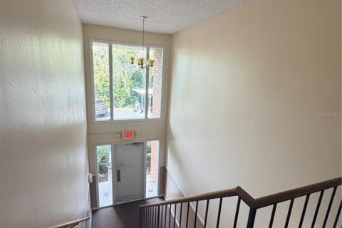 Condo in Leesburg, Florida, 2 bedrooms  № 2394364 - photo 4