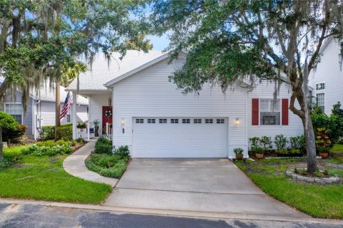 House in DeBary, Florida 3 bedrooms, 197.79 sq.m. № 1802042 - photo 2