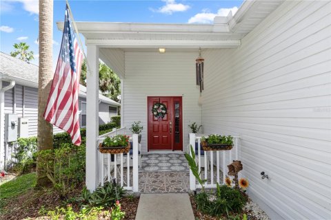House in DeBary, Florida 3 bedrooms, 197.79 sq.m. № 1802042 - photo 5